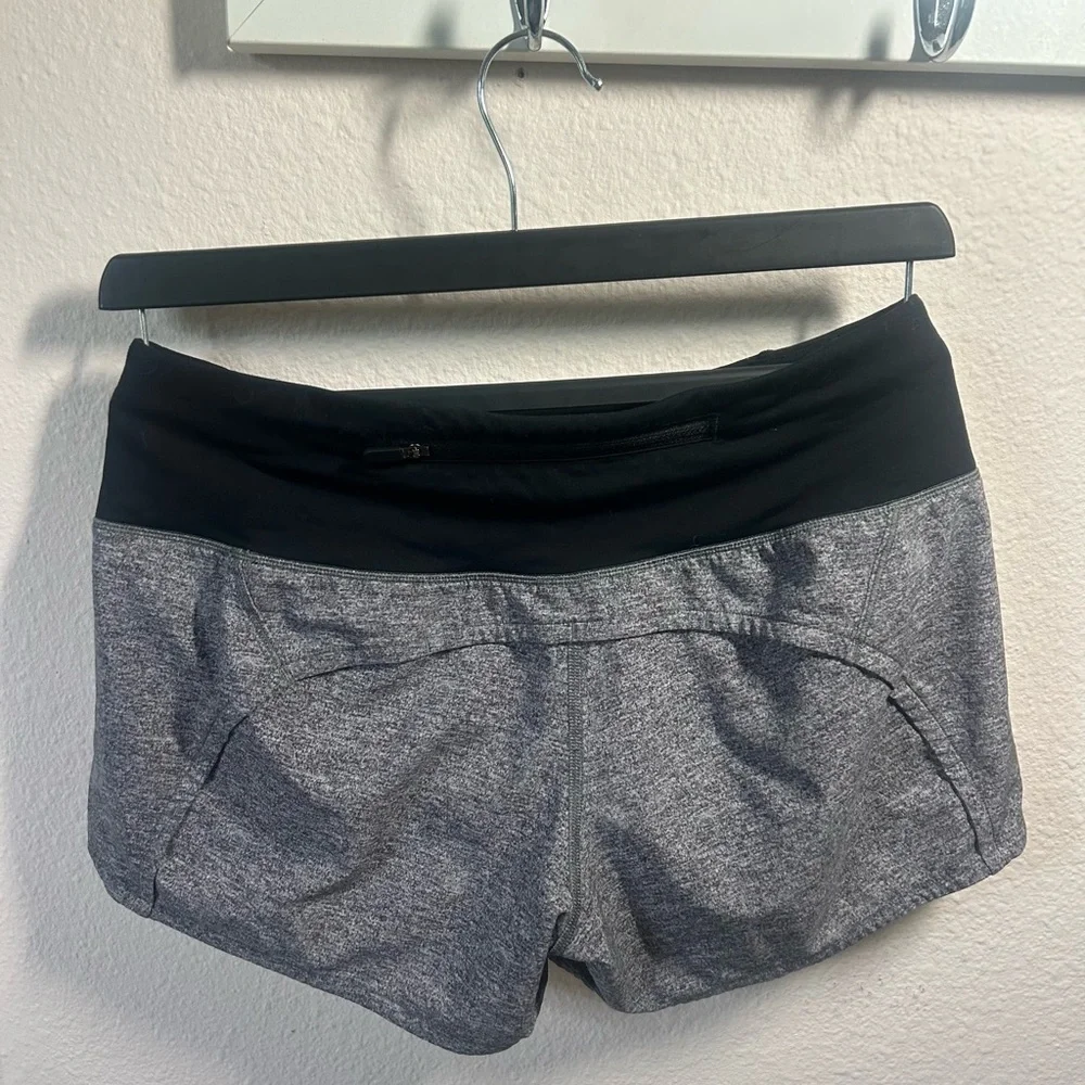 Women’s heather grey lululemon speed up shorts - Picture 2 of 5
